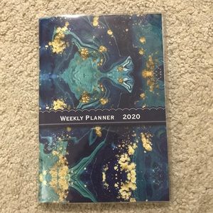 Marbled 2020 planner brand new 🛒